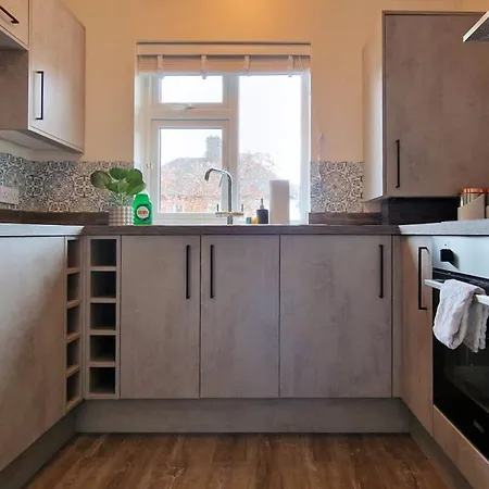 Luxury Family Apartment- Close To Leicester University Exterior photo