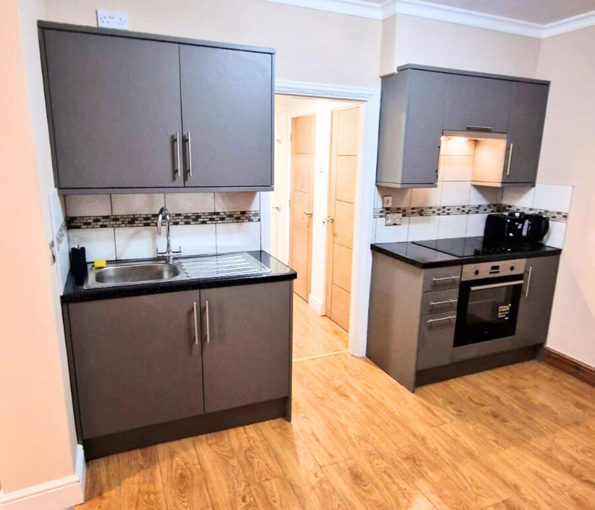 Luxury Family Apartment- Close To Apartment